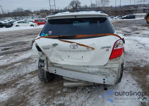 2010 Toyota Matrix S из США, поврежденный, VIN 2T1KE4EE5AC036697
